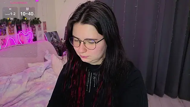 ss-katekisa-ss' Live XXX Chat