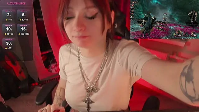 Melante élő XXX-chatje