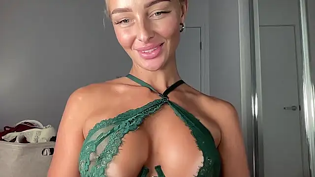 bbybree: онлайн-секс-чат