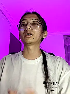 _Astrea_ Show Webcam