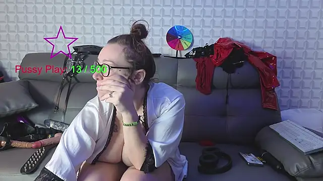 JadeStarUK Adlı Modelin Canlı XXX Sohbeti