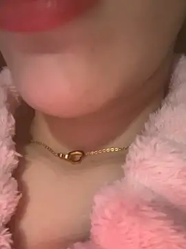 Mimisixon Live XXX chat