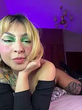 Cinamoonn Live XXX-Chat