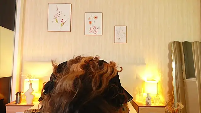 Chat XXX Live ZamphyraNightt