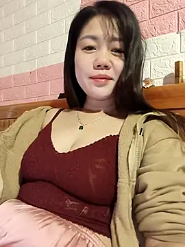 Онлайн чат XXX Ngocmai_lazdy