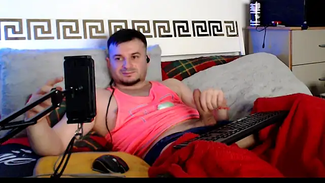 FuckToyBoy69 Show Webcam