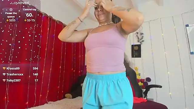 Chat XXX en directo de Sara-Maalouf