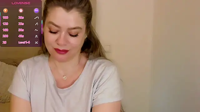 PetersEmily's Live XXX Chat