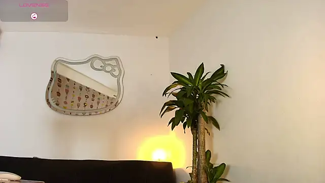 lucianaglow_ Live XXX-chat