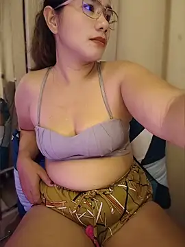 Živý XXX chat Kissy07