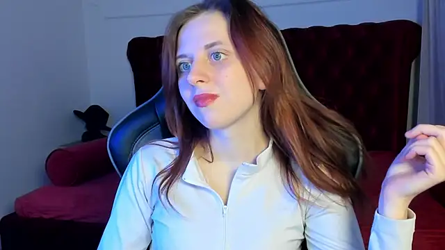 FreyaVey: онлайн-секс-чат