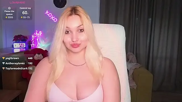 adrelaxina Chat XXX in diretta