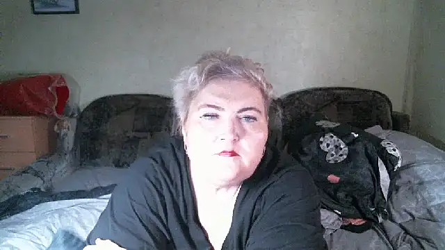 Lana555 élő XXX-chatje