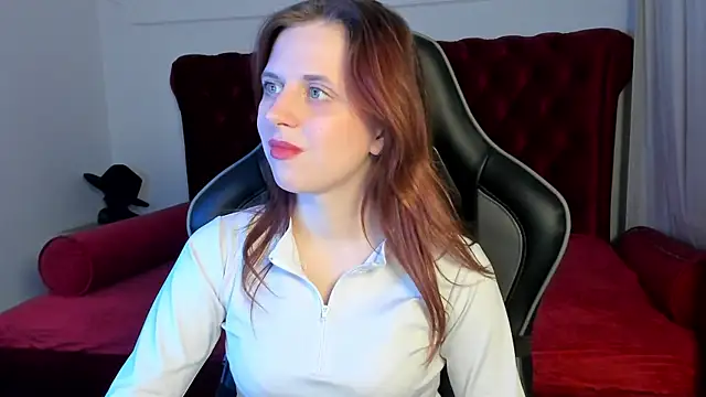 Онлайн чат XXX FreyaVey