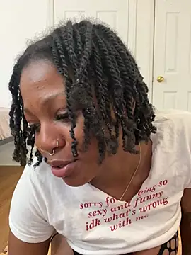 mochamimi élő XXX-chatje