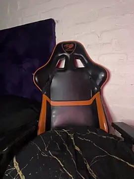 عرض كام QUEEN_NOBUHLE_FEMDOM_777