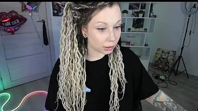 Chat XXX en directo de HoneySallyMoore