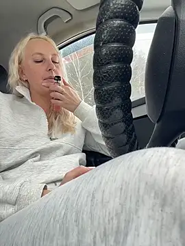 MerlinDaveのライブXXXチャット