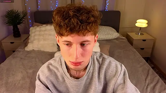 crisp1n 网络视讯表演