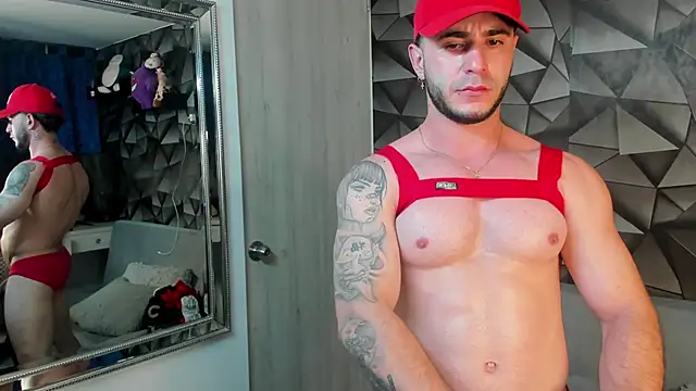Latino_stud4u Chat XXX live
