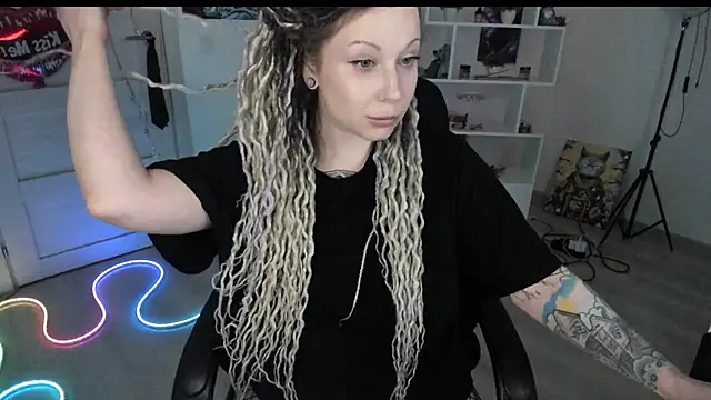 HoneySallyMoore Live XXX Chat