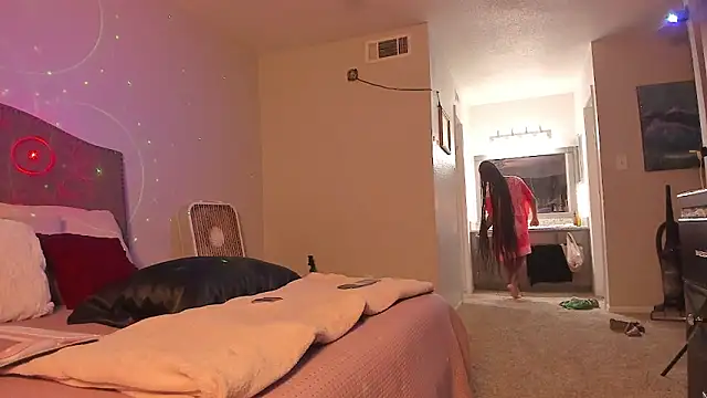 yiauana's Webcam Show