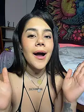 دردشة QueenNatt الجنسية المباشرة