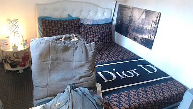 دردشة NinaDOM4CUM الجنسية المباشرة