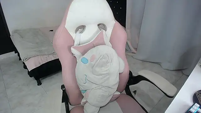 Elizabeth_rose02: онлайн-секс-чат