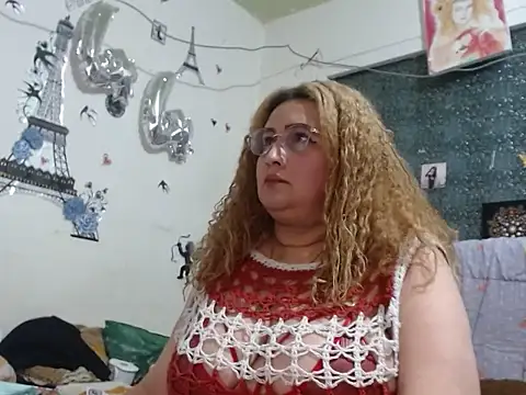 Perla1981-- – Live XXX-chat