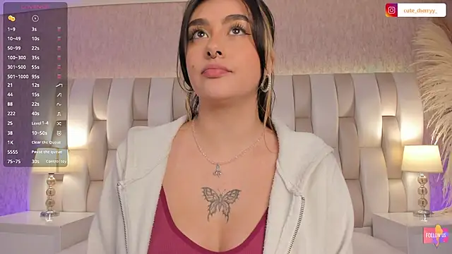 Chatroom XXX en direct de cute__cherry_