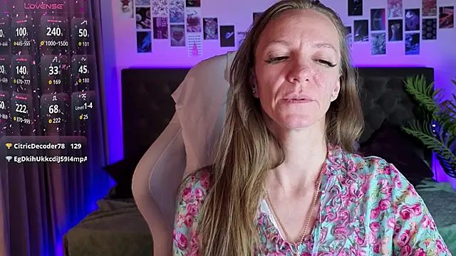 Chat +18 de Jesica_mooon ao vivo