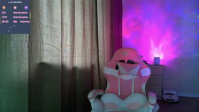 eskatmi's Live XXX Chat