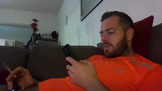 THE_CHEEKY_ALPHA live XXX chat