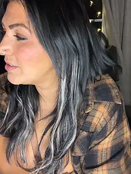 LittleMissEeve's Live XXX Chat