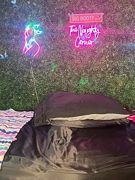 RenaThickAss' Webcam Show