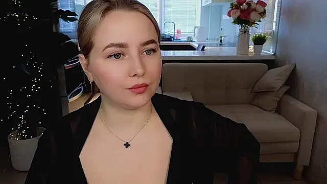 Mira_Mermayd Live XXX-Chat