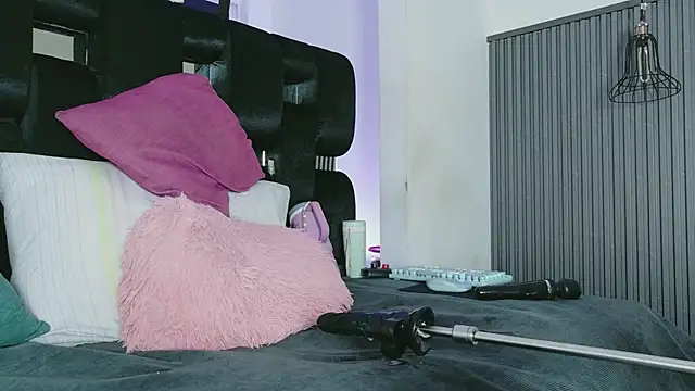 levana1's Live XXX Chat