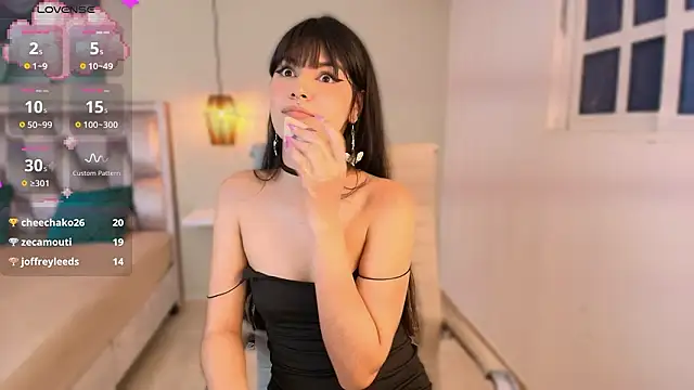 aisha_sakinaのライブXXXチャット