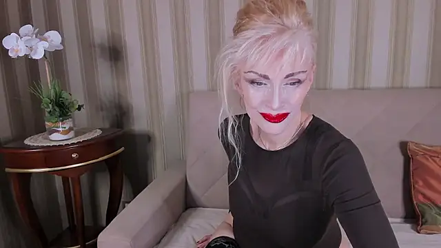 Rita_Farel Chat XXX in diretta