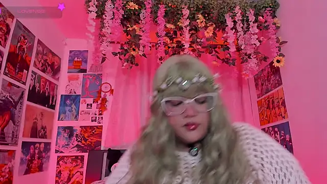 MissCurvyTop – Live XXX-chat