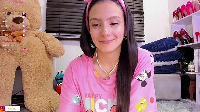 kariina__22's Live XXX Chat