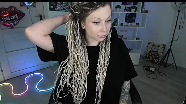 XXX chat uživo modela HoneySallyMoore