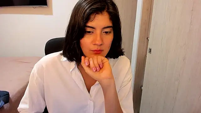 misstoya's Live XXX Chat