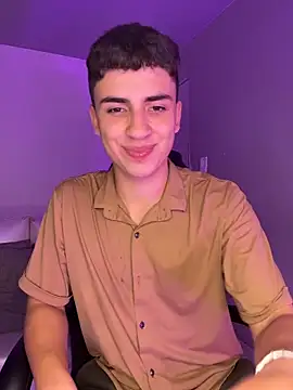 AdrianRinaldi live XXX chat