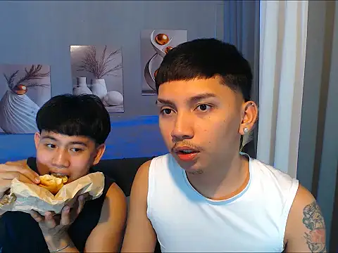 dylan_hardfucker: вебкам-шоу