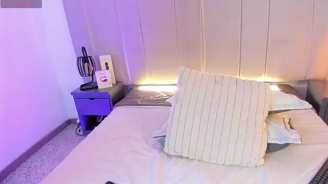 Tracy_lambo's Live XXX Chat