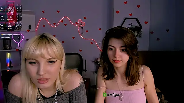 kitniss_dreamy Adlı Modelin Canlı XXX Sohbeti