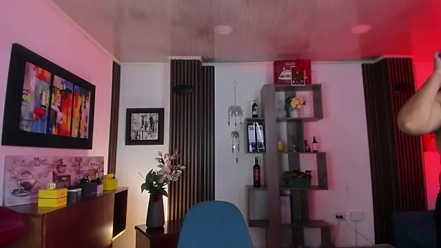 ValentinaNoir Chat XXX in diretta