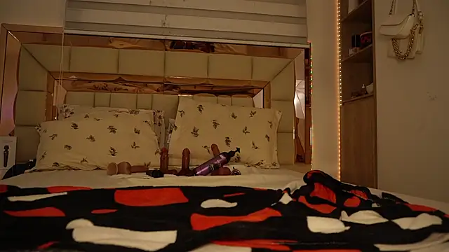 AngelaClarke520 Adlı Modelin Canlı XXX Sohbeti